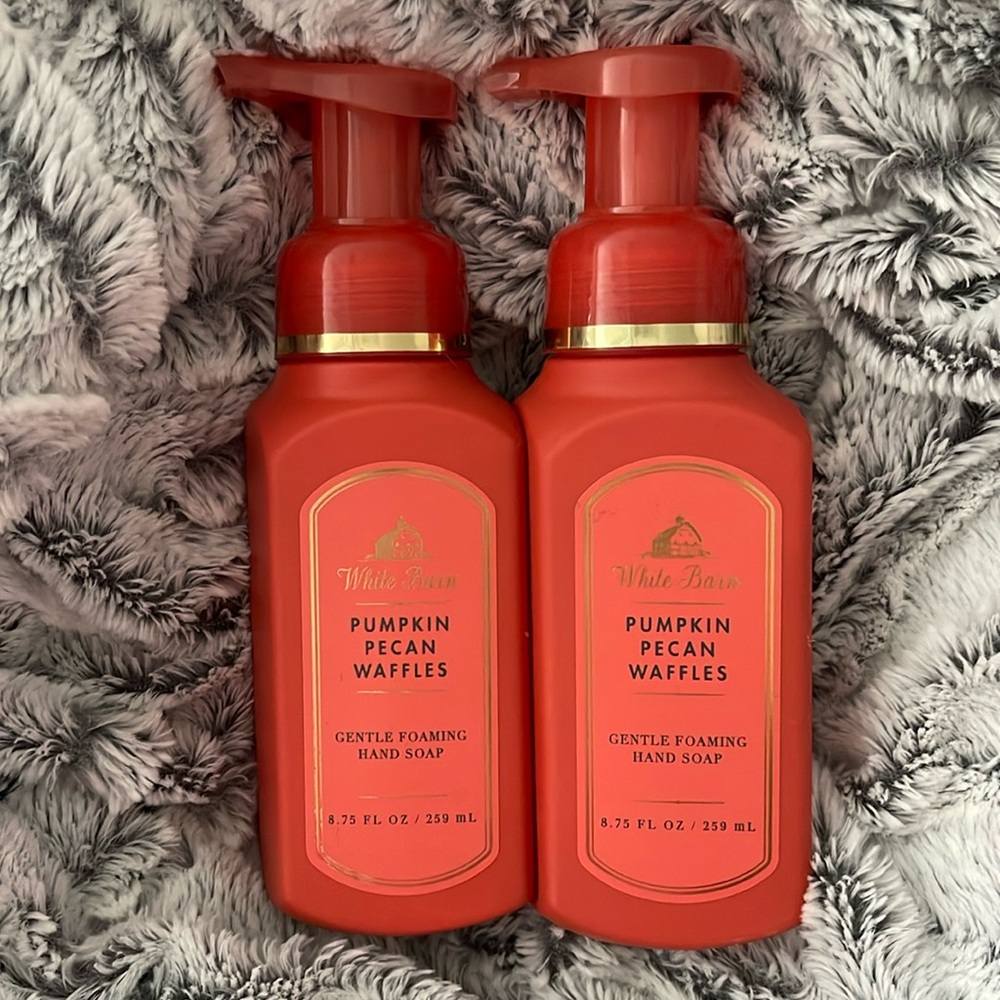 Bath and Body Works Pumpkin Pecan Waffles Foaming Hand Soap NWT 2 pack